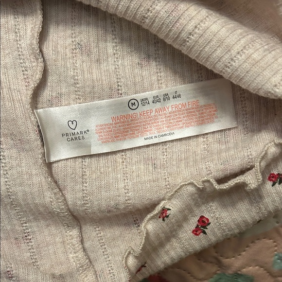 Primark Cream Ribbed Long Sleeve Top with Red Floral Print - Picture 12 of 15